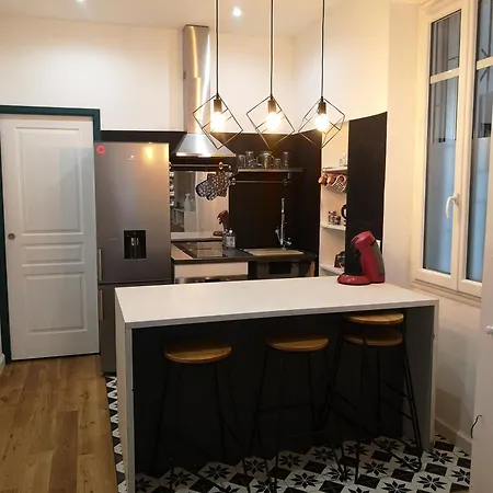 Charme Et Confort En Plein Centre Historique Appartement Nantes